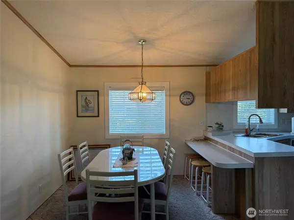 Seaview, WA 98644,1214 50th PL