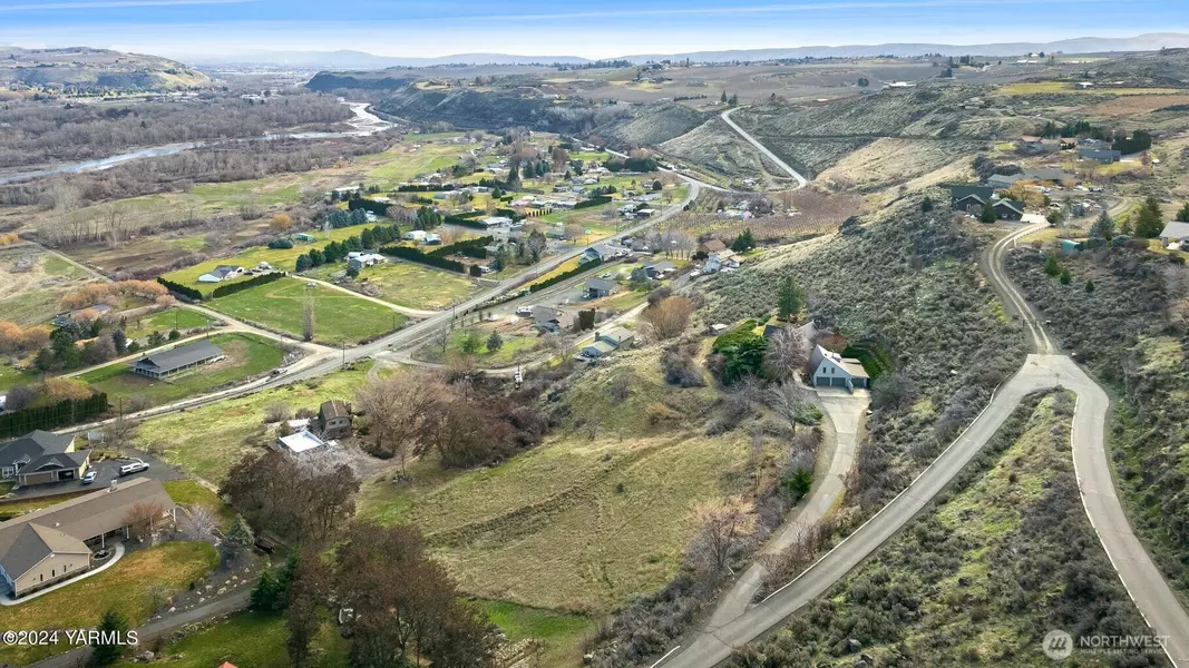 0 NNK S Naches RD, Naches, WA 98937
