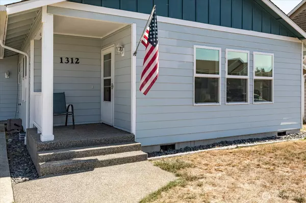 Oak Harbor, WA 98277,1312 NW Kathleen DR