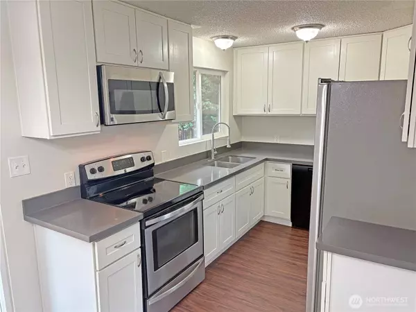 Renton, WA 98058,16312 127th PL SE