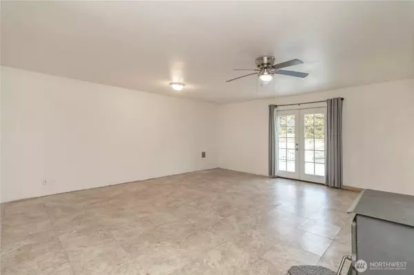 Yelm, WA 98597,14241 State Route 507 SE