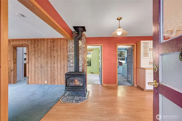 Port Hadlock, WA 98339,371 E Price ST