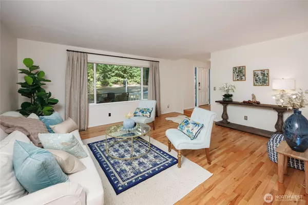 Woodinville, WA 98072,14523 NE 169th ST