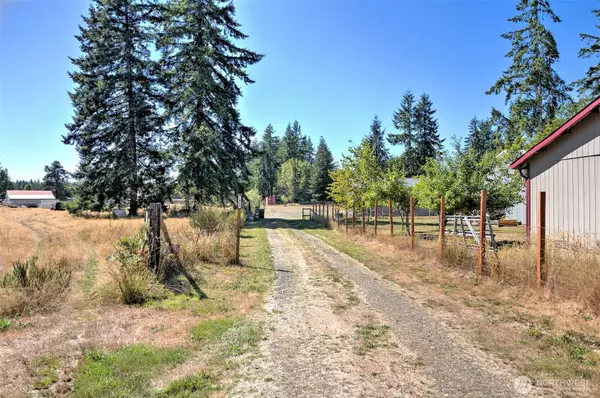 Elma, WA 98541,1982 W Ford Loop RD