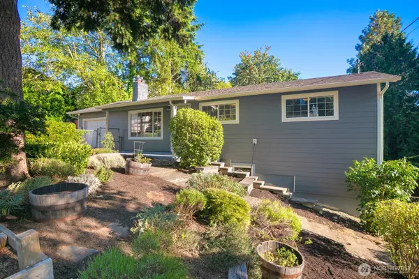 Mountlake Terrace, WA 98043,4702 233rd ST SW
