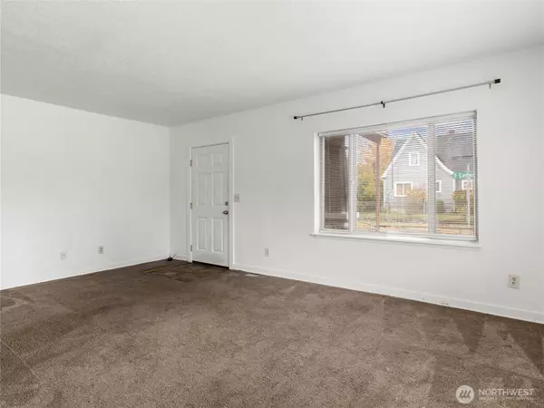 Tacoma, WA 98409,5428 S Cedar St