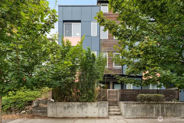 Seattle, WA 98136,5915 Fauntleroy WAY SW #D