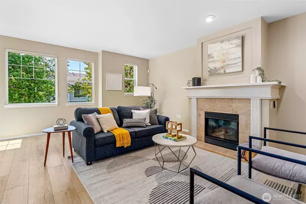 Renton, WA 98055,4740 Lake PL S #C