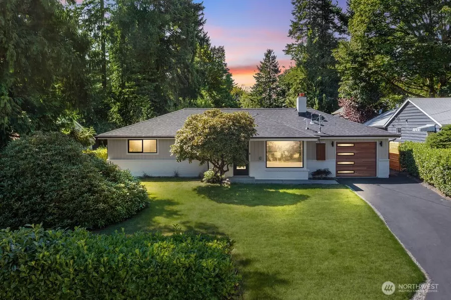 18733 50th AVE NE, Lake Forest Park, WA 98155