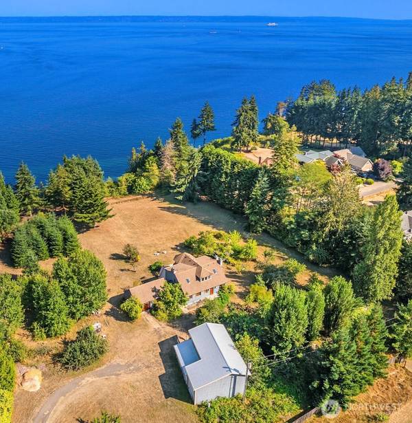 34258 Pilot Point RD NE, Kingston, WA 98346