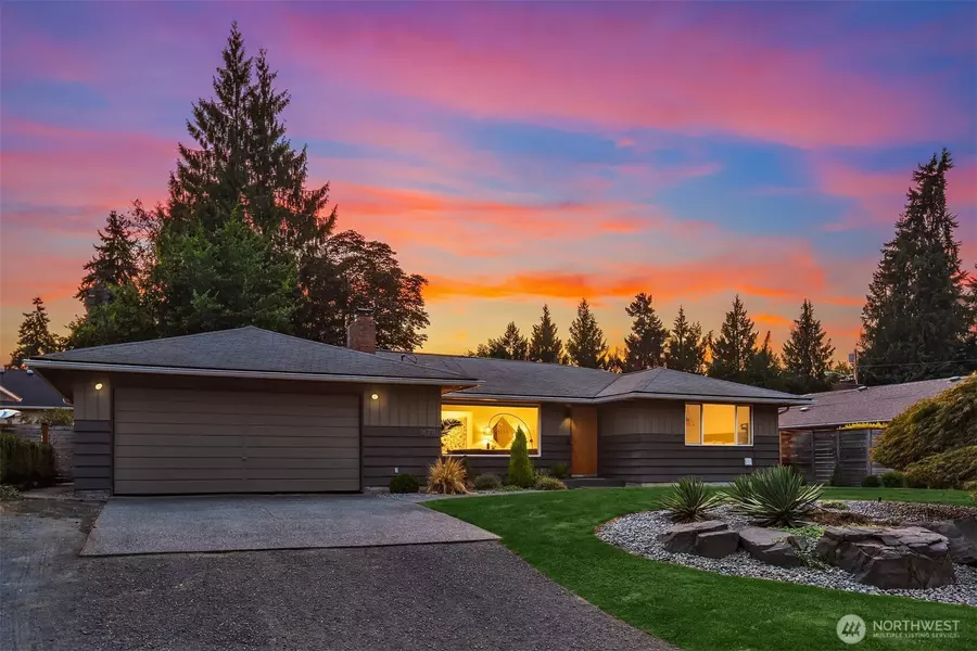 16711 3rd AVE S, Burien, WA 98148