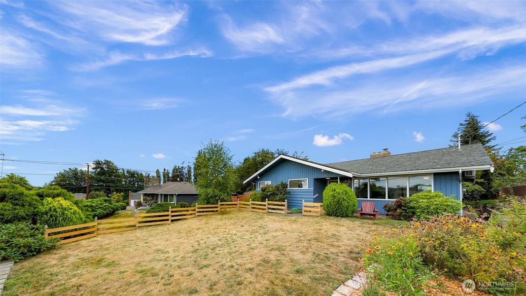 5829 Vista DR, Ferndale, WA 98248