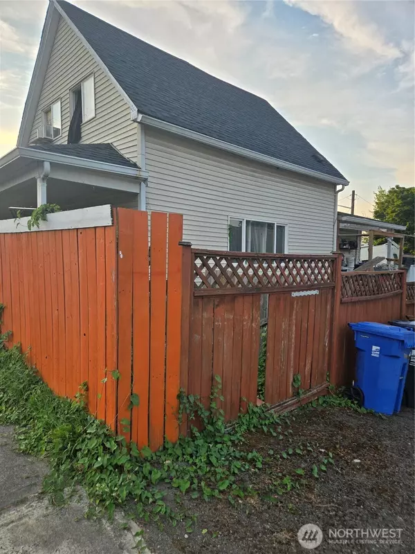 Tacoma, WA 98408,4717 S Alaska ST