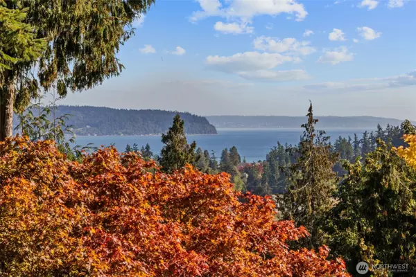 Langley, WA 98260,5504 Emil RD