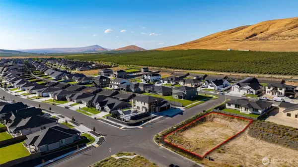 3776 Corvina ST, Richland, WA 99352