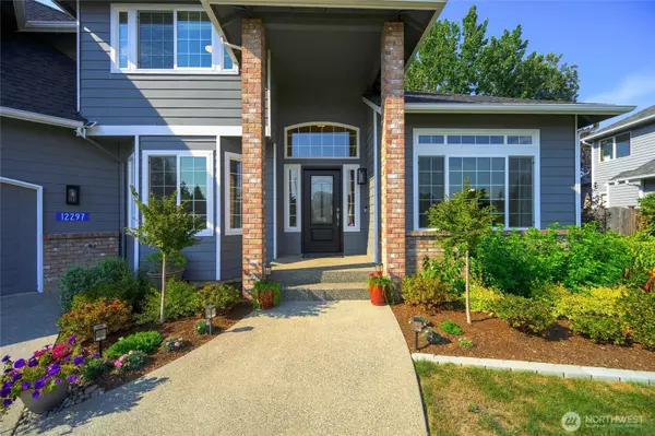 Burlington, WA 98233,12297 Bayhill DR