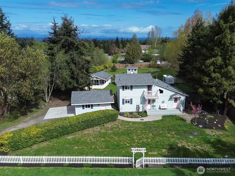 410 Lake Farm RD, Port Angeles, WA 98362