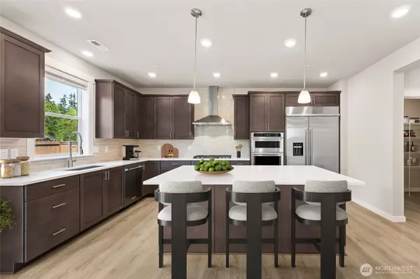 Kirkland, WA 98033,10482 135th AVE NE #42