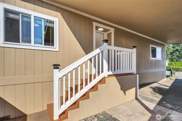 Lynnwood, WA 98037,18501 52nd AVE W #54