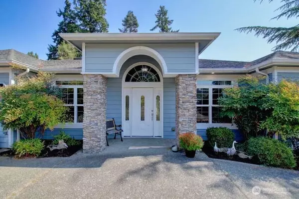 81 Swinomish DR, La Conner, WA 98257