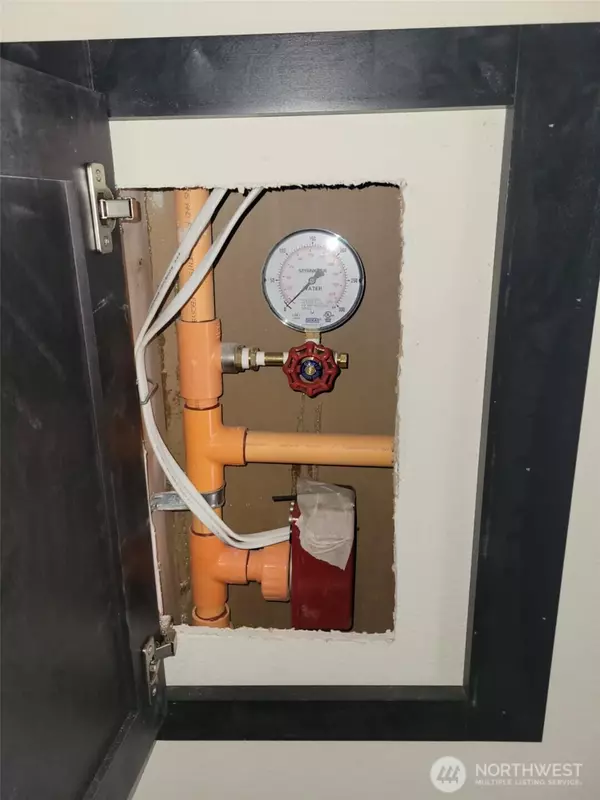 Bremerton, WA 98312,8942 W McKenna Falls Rd W