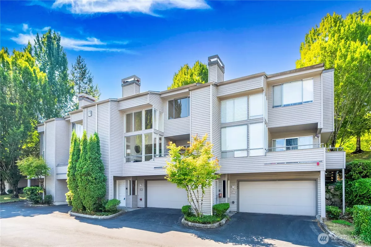 Redmond, WA 98052,7250 Old Redmond RD #L144