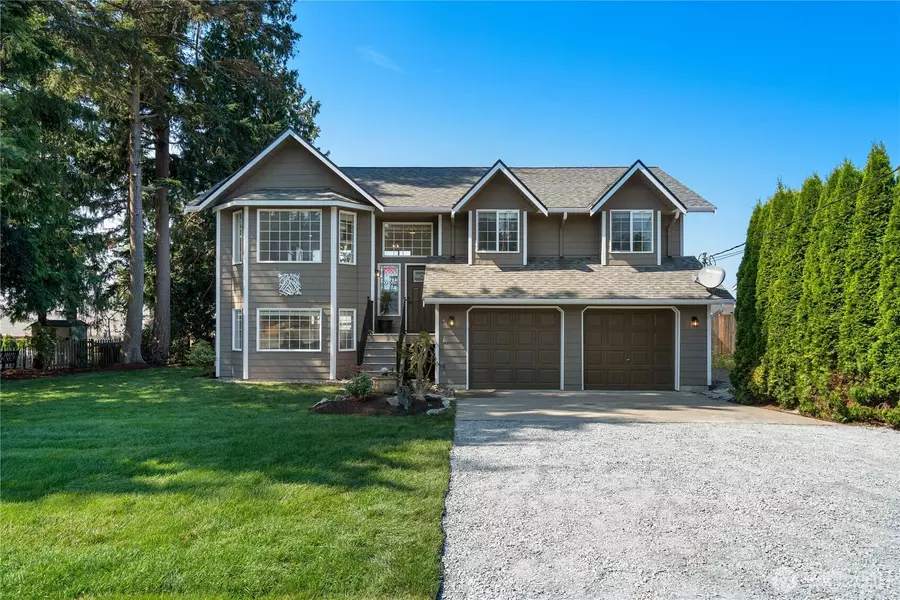 325 Melissa ST, Camano Island, WA 98282