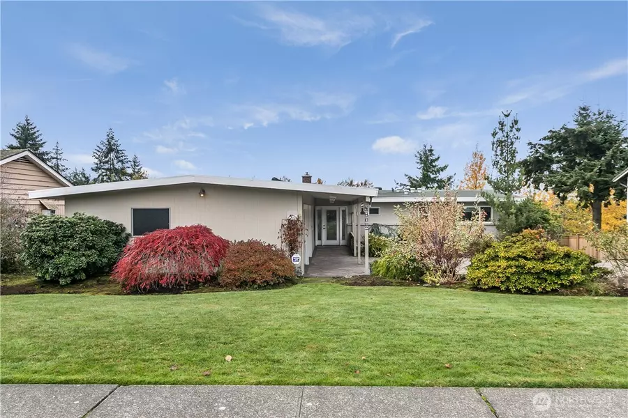 1807 121st AVE SE, Bellevue, WA 98005