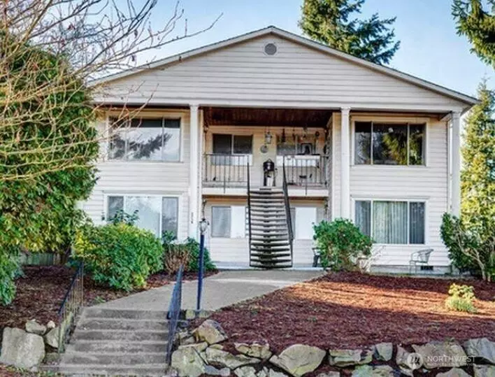 3718 Rockefeller AVE #A - D, Everett, WA 98201