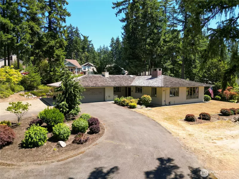 9428 Tracyton BLVD NW, Silverdale, WA 98383