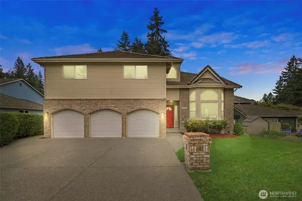Maple Valley, WA 98038,26109 Lake Wilderness Country Club DR SE