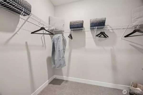 Black Diamond, WA 98010,21725 SE 292 nd PL