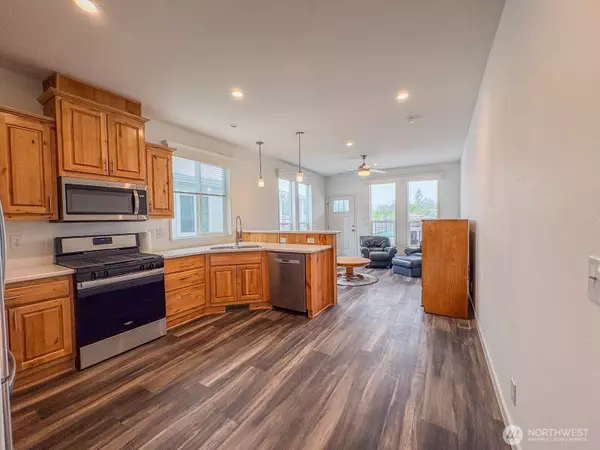 Enumclaw, WA 98022,1637 Timber ST #23