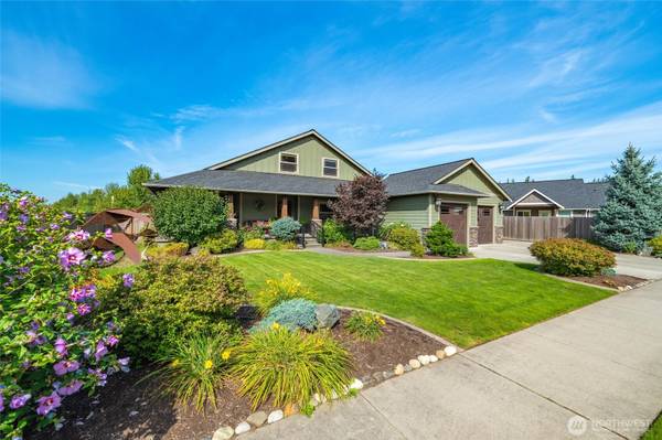1301 Coopers LN, Everson, WA 98247