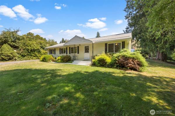 4224 Tracyton Beach RD, Bremerton, WA 98310