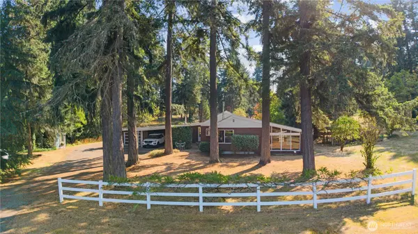 Puyallup, WA 98371,7118 96th ST E