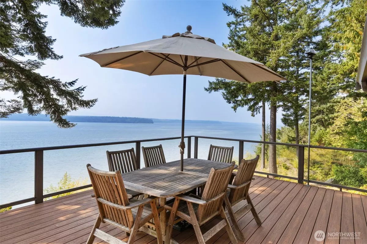 Kingston, WA 98346,34441 Hood Canal DR NE