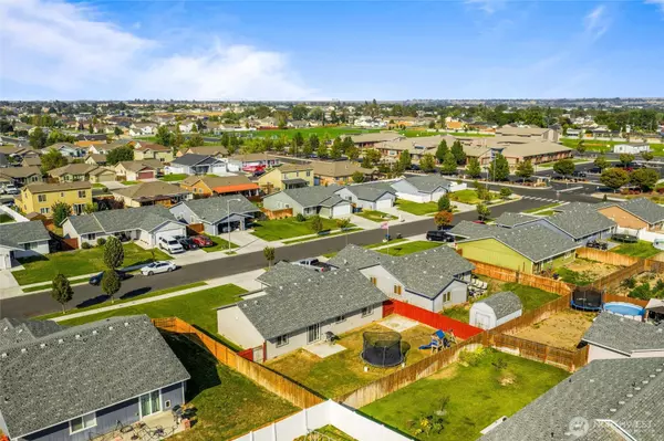 Moses Lake, WA 98837,1317 W Electra ST