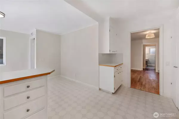 Everett, WA 98203,5316 East DR