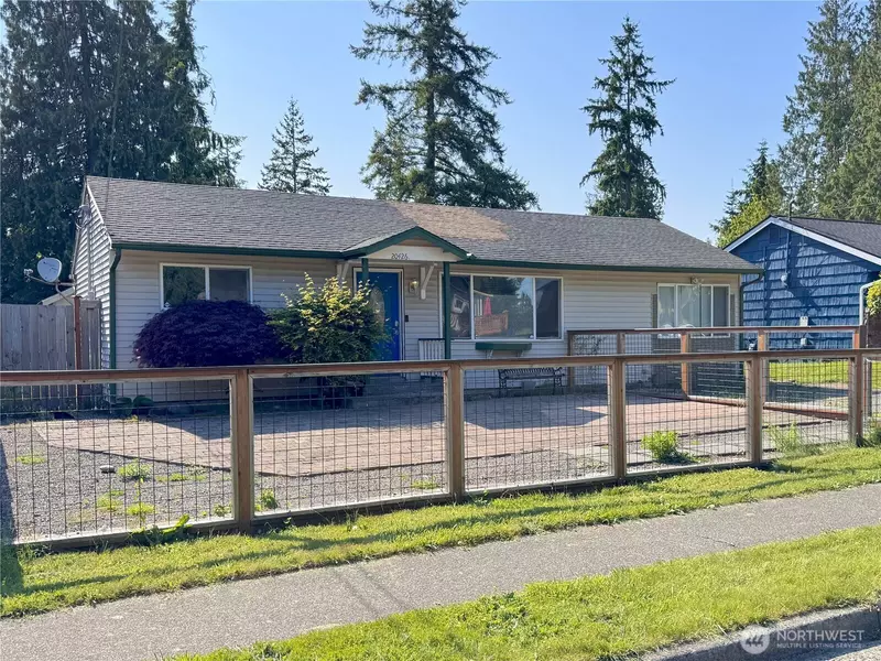 20426 54th AVE W, Lynnwood, WA 98036