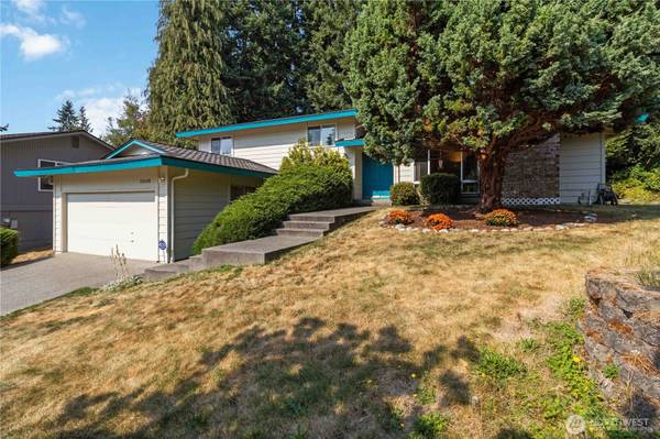 15618 SE 174th ST, Renton, WA 98058