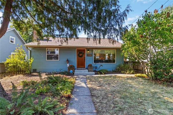 10523 Evanston AVE N, Seattle, WA 98133
