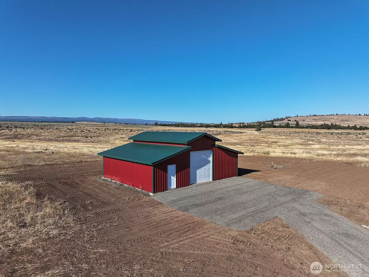 Goldendale, WA 98620,17 Lightning LN