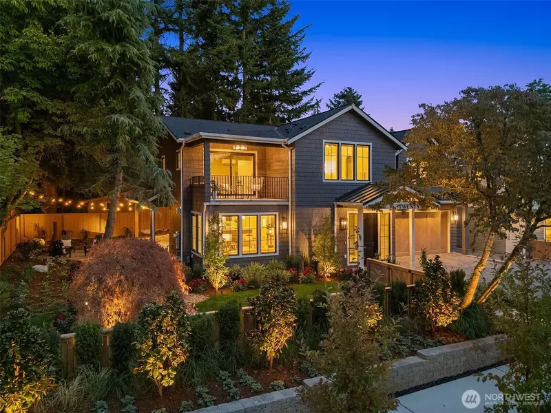 2012 9th ST W, Kirkland, WA 98033