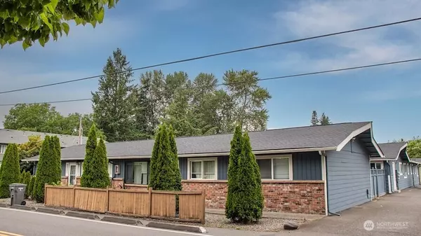 Auburn, WA 98002,808 I ST NE