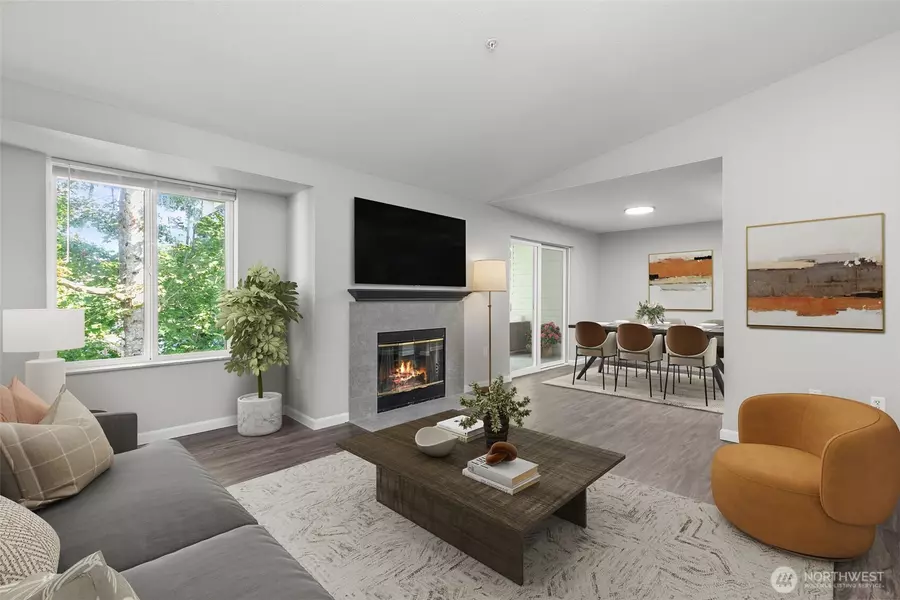 11002 SE Petrovitsky RD #F302, Renton, WA 98055