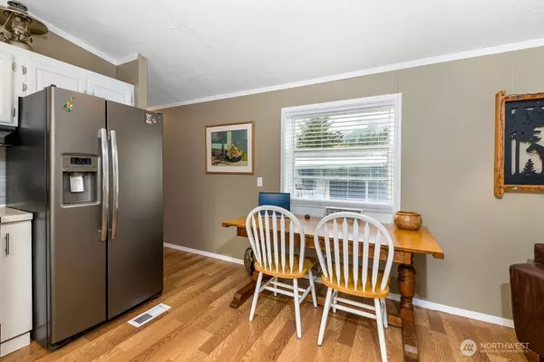 North Bend, WA 98045,43010 SE North Bend WAY #53