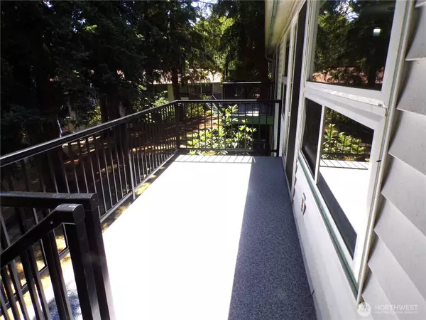 Federal Way, WA 98023,2020 SW 318th PL #C3