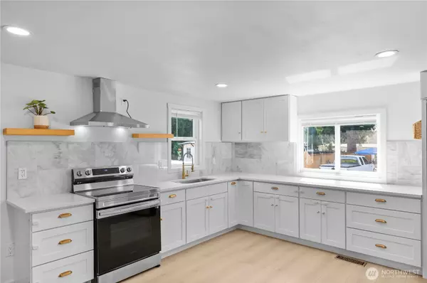 Black Diamond, WA 98010,31108 3rd Ave AVE #402