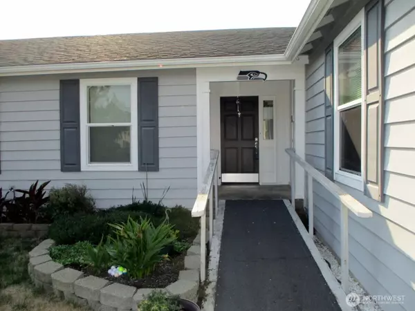 Ocean Shores, WA 98569,255 Canal DR NE